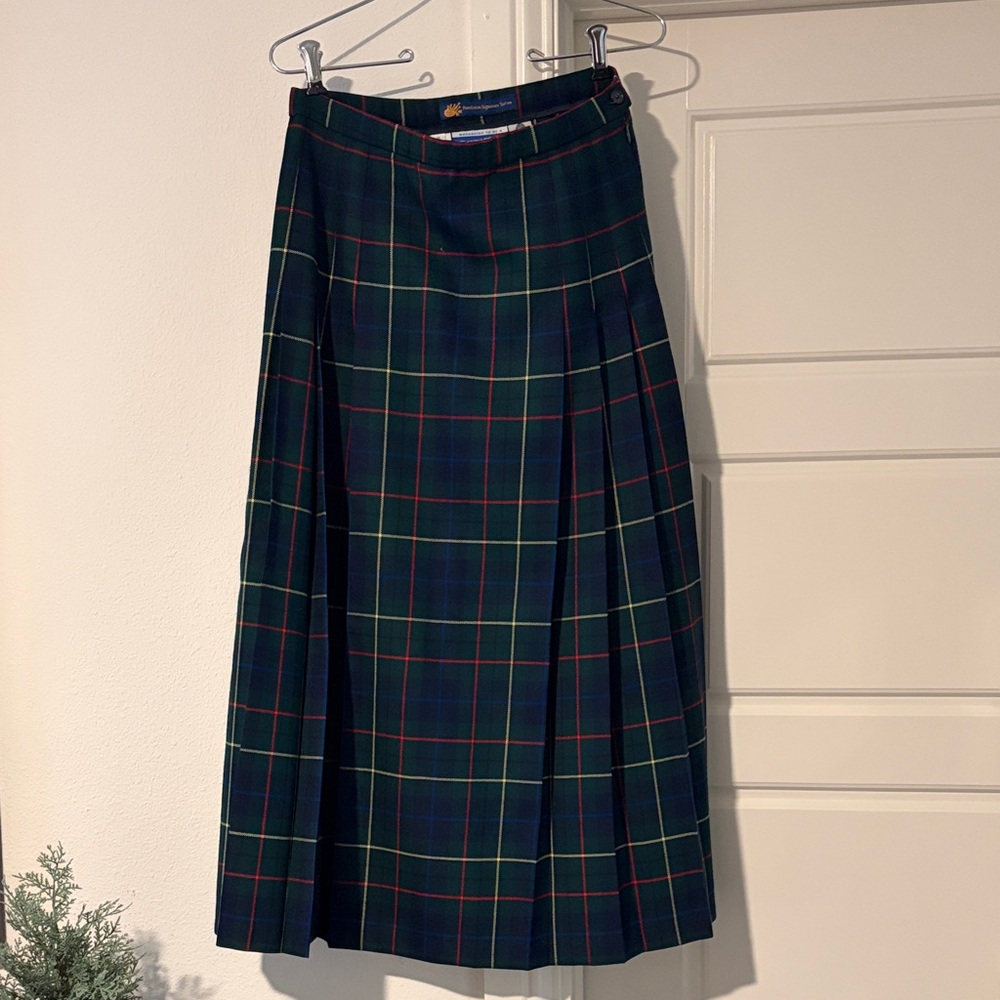 Pendleton A-Line Skirt in Navy and Red Plaid